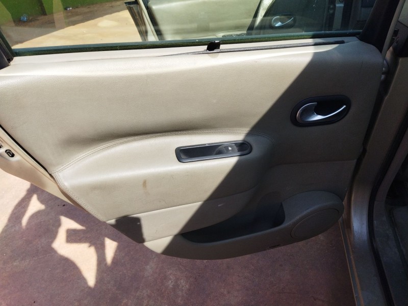 renault scenic ii del año 2006