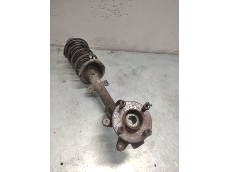 Recambio de mangueta delantera derecha para ford fiesta berl./courier surf referencia OEM IAM   