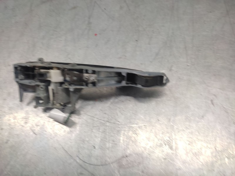 Recambio de maneta exterior trasera derecha para peugeot 308 confort referencia OEM IAM   