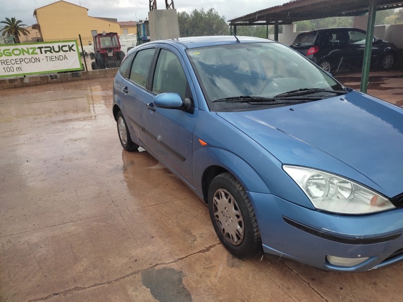 ford focus berlina (cak) del año 2003