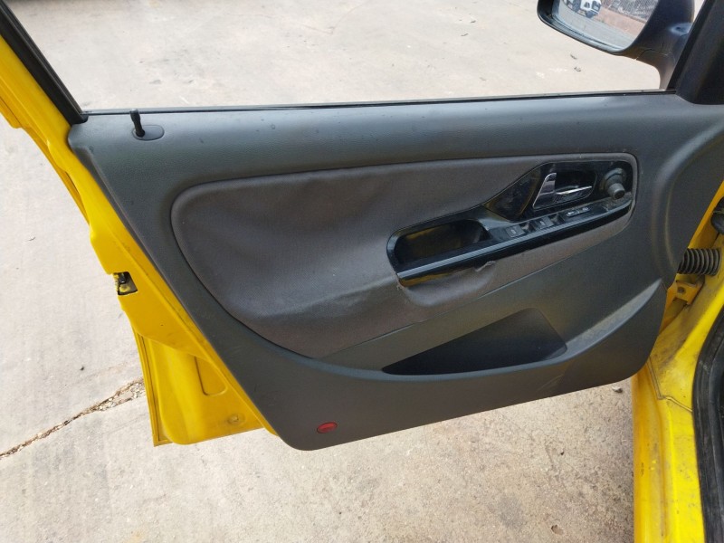 seat ibiza ii (6k1) del año 2001
