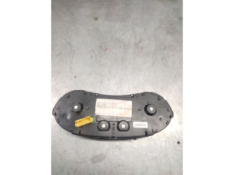 Recambio de cuadro instrumentos para peugeot 308 confort referencia OEM IAM 9665107580  