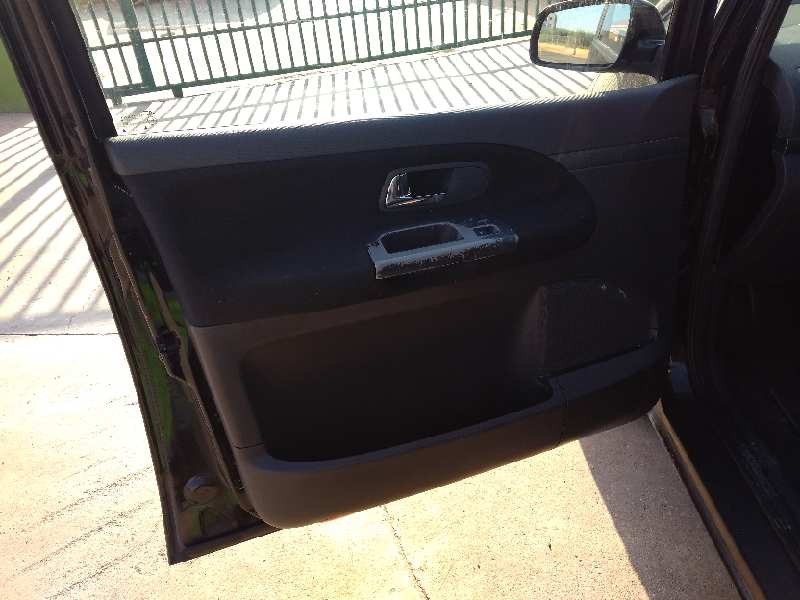 seat alhambra (7v9) del año 2003