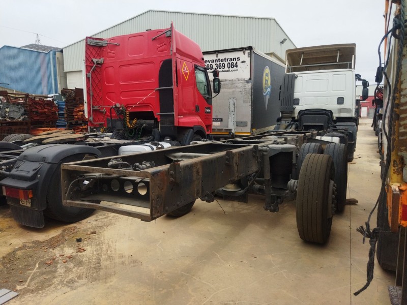 iveco stralis (ad/at) del año 2007