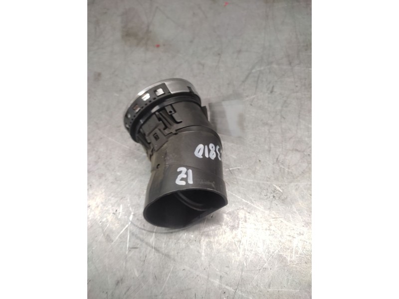 Recambio de difusor calefaccion para peugeot 308 confort referencia OEM IAM 9655994277  IZQUIERDO