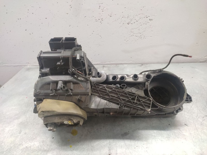 Recambio de calefaccion entera normal para volkswagen passat berlina (3c2) advance referencia OEM IAM 3C1820003AN  