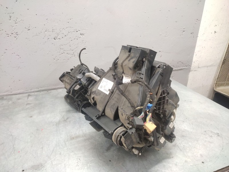 Recambio de calefaccion entera normal para volkswagen passat berlina (3c2) advance referencia OEM IAM 3C1820003AN  