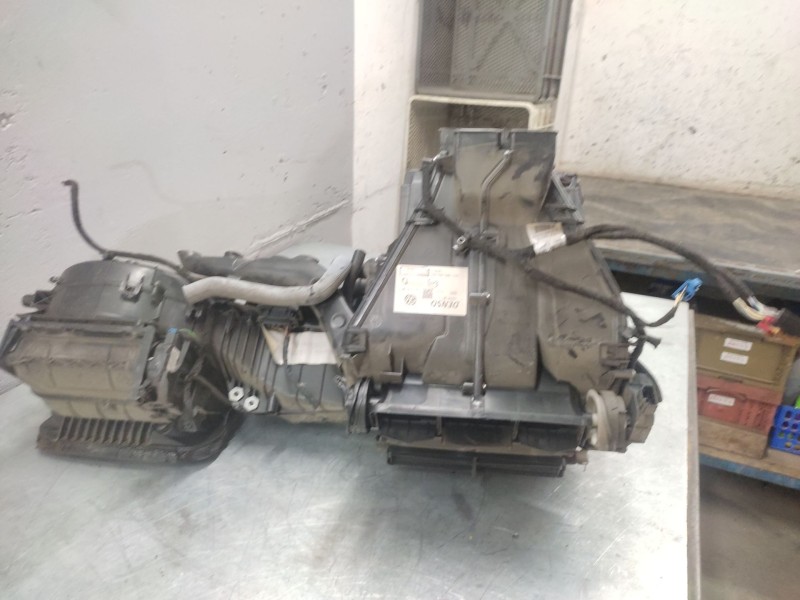 Recambio de calefaccion entera normal para volkswagen passat berlina (3c2) advance referencia OEM IAM 3C1820003AN  