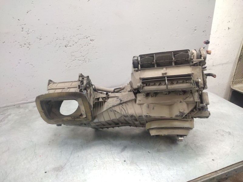Recambio de calefaccion entera normal para volkswagen passat berlina (3c2) advance referencia OEM IAM 3C1820003AN  