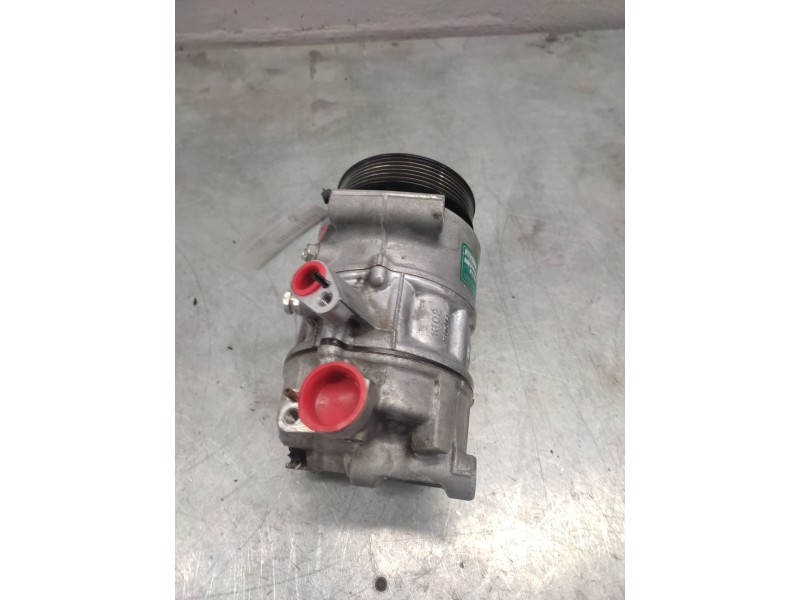 Recambio de compresor aire acondicionado para volkswagen touran (1t3) 1.6 tdi referencia OEM IAM 8FK351316141  