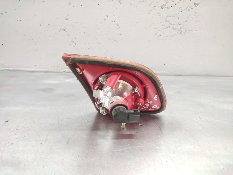 Recambio de piloto trasero derecho interior para volkswagen passat berlina (3c2) advance referencia OEM IAM   