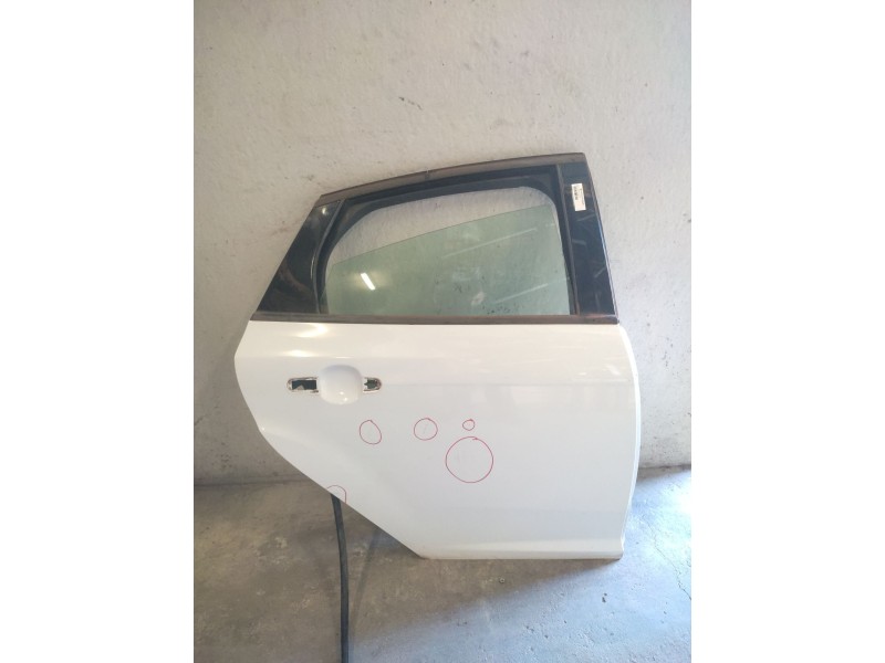Recambio de puerta trasera derecha para ford focus lim. (cb8) titanium referencia OEM IAM   