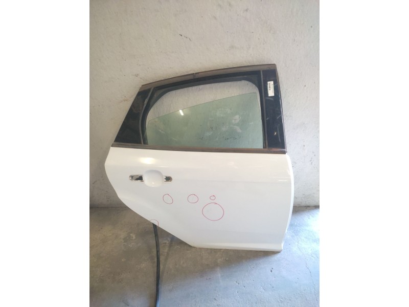 Recambio de puerta trasera derecha para ford focus lim. (cb8) titanium referencia OEM IAM   