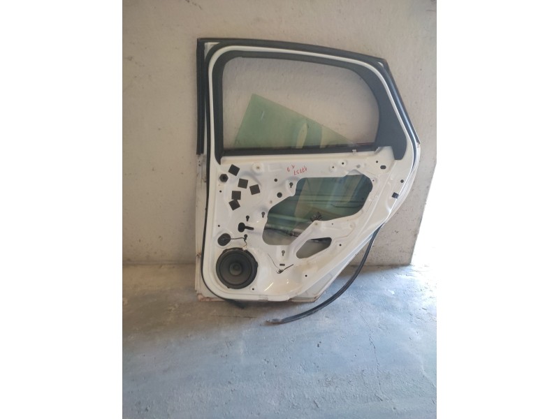 Recambio de puerta trasera derecha para ford focus lim. (cb8) titanium referencia OEM IAM   