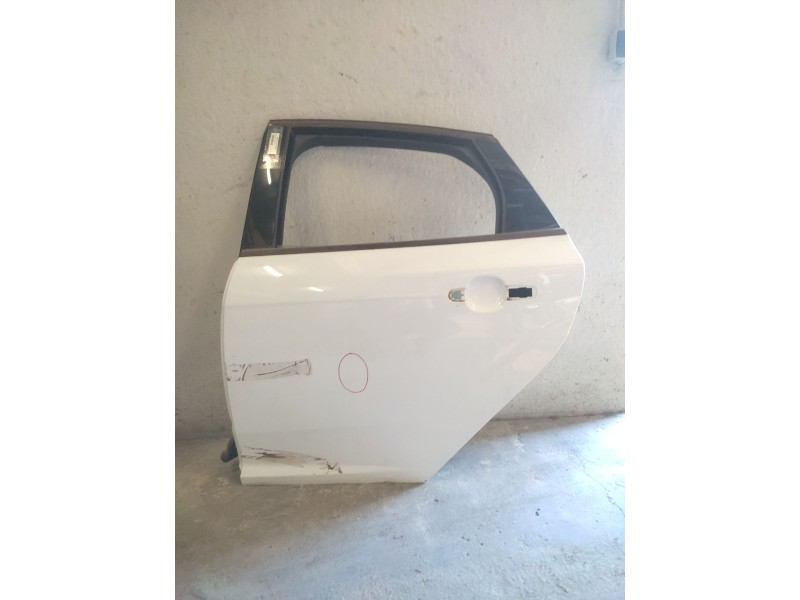 Recambio de puerta trasera izquierda para ford focus lim. (cb8) titanium referencia OEM IAM   