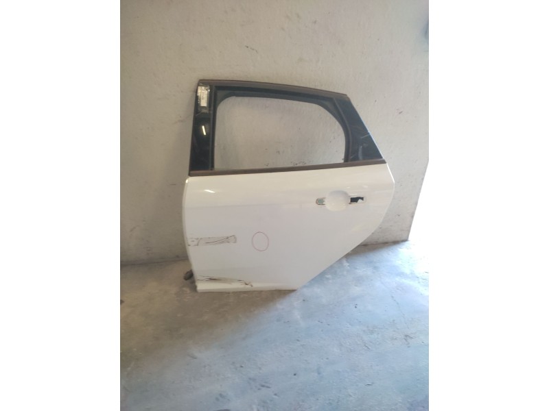 Recambio de puerta trasera izquierda para ford focus lim. (cb8) titanium referencia OEM IAM   