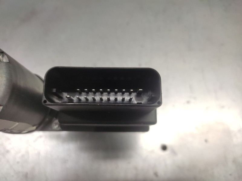 Recambio de motor elevalunas trasero derecho para volkswagen passat variant (3b6) referencia OEM IAM 3B9839752BF  