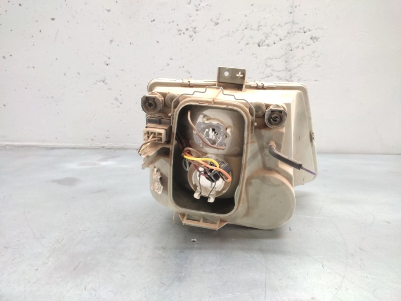 Recambio de faro izquierdo para mercedes-benz vito marco polo (638) 112 cdi referencia OEM IAM   
