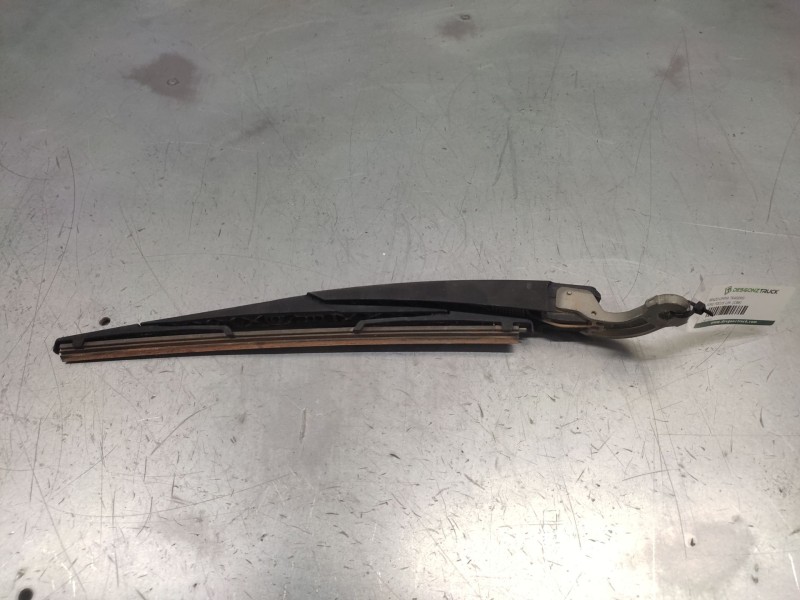 Recambio de brazo limpia trasero para ford focus lim. (cb8) titanium referencia OEM IAM   