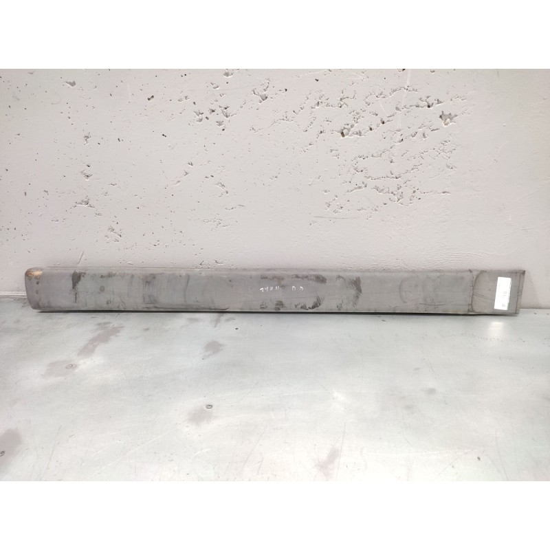 Recambio de moldura puerta delantera derecha para peugeot partner furgoneta/monovolumen (5_, g_) 1.9 d referencia OEM IAM 963456