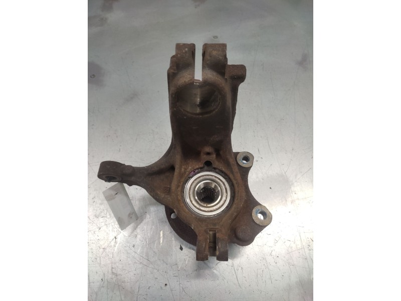 Recambio de mangueta delantera izquierda para citroën c3 1.4 magic referencia OEM IAM   