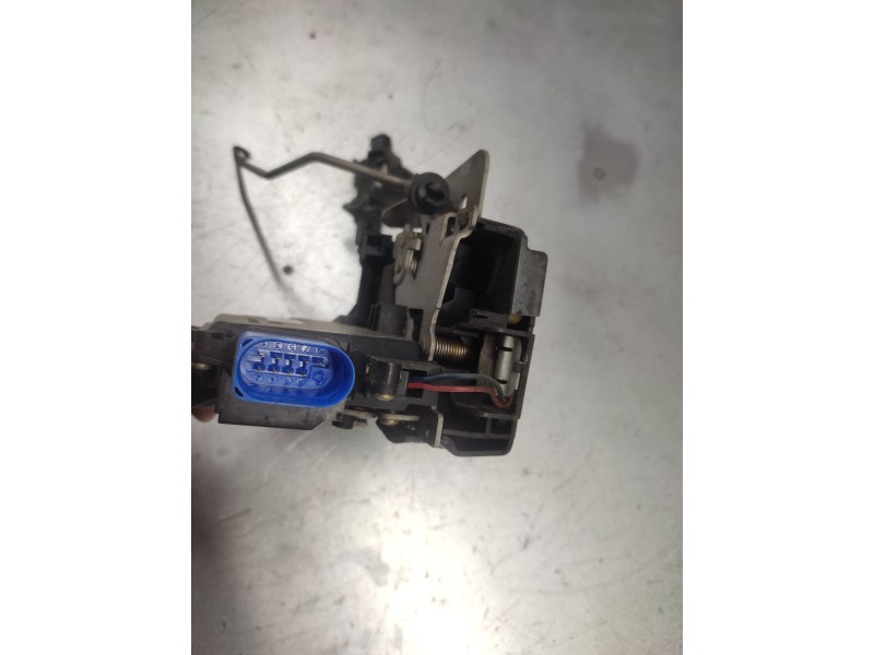 Recambio de cerradura puerta delantera izquierda para audi a8 (4e2) 3.7 quattro referencia OEM IAM 4E1837015  9 PINS