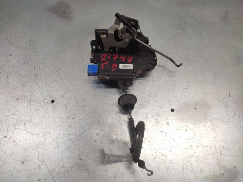 Recambio de cerradura puerta trasera derecha para audi a8 (4e2) 3.7 quattro referencia OEM IAM 4E0839016  7 PINS