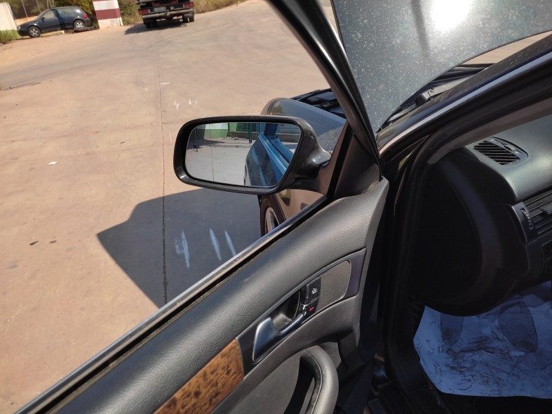 Recambio de retrovisor derecho para audi a6 berlina (4b2) 2.5 tdi referencia OEM IAM   