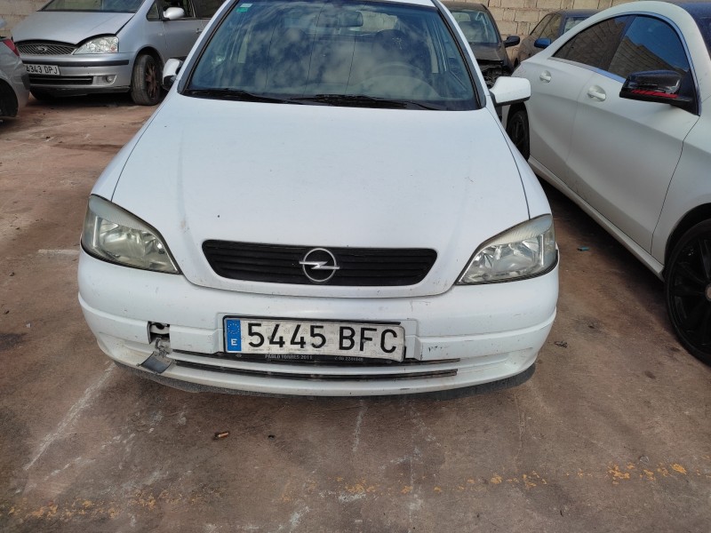 opel astra g berlina del año 2001