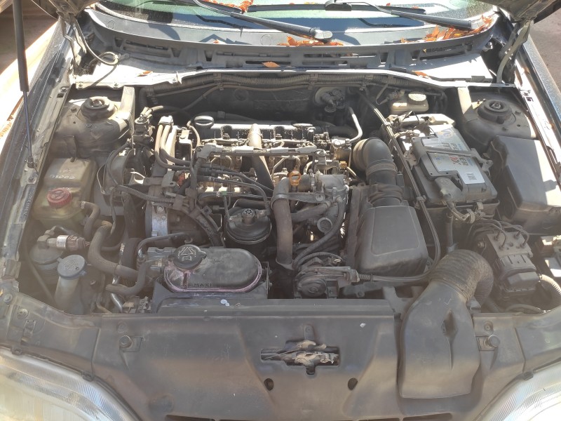 citroën xsara berlina del año 2000