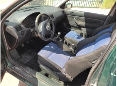 volkswagen golf iv berlina (1j1) del año 1999