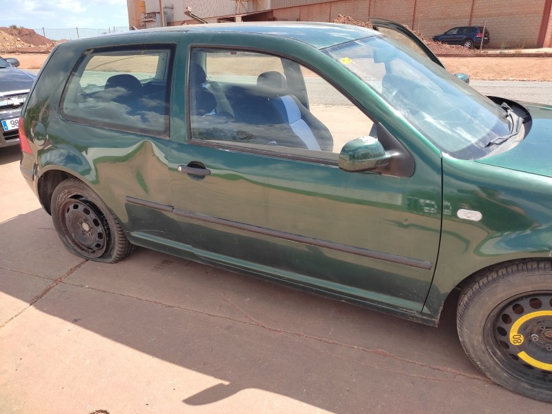 volkswagen golf iv berlina (1j1) del año 1999