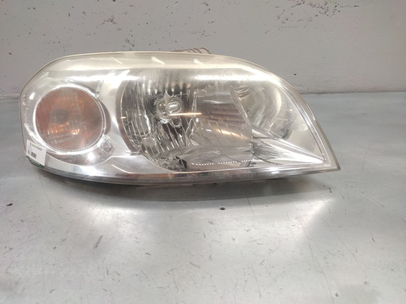 Recambio de faro derecho para chevrolet aveo ls referencia OEM IAM   