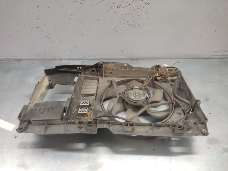 Recambio de panel frontal para peugeot partner (s1) 2.0 hdi cat referencia OEM IAM   