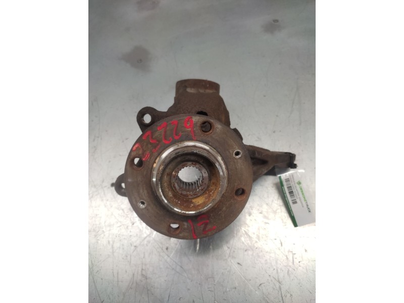 Recambio de mangueta delantera izquierda para citroën xsara picasso 2.0 hdi referencia OEM IAM   