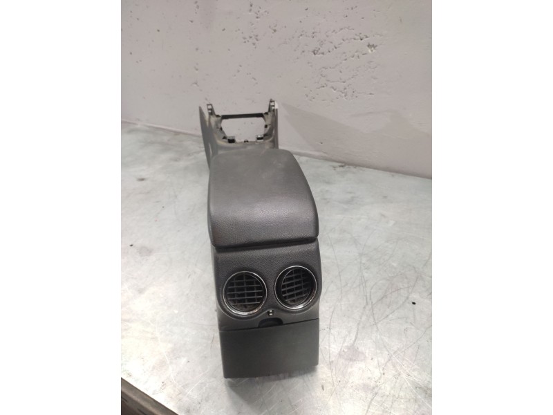 Recambio de apoyabrazos central para peugeot 308 confort referencia OEM IAM   