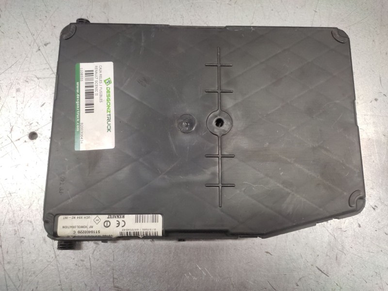 Recambio de caja reles / fusibles para renault scenic ii authentique referencia OEM IAM 8200306434  S118400220C