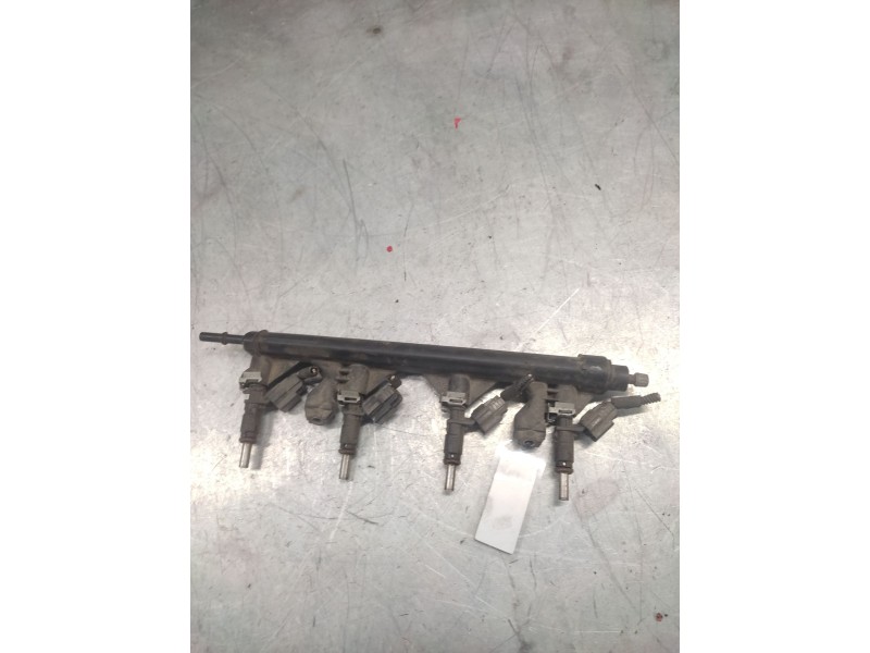 Recambio de rampa inyectora para peugeot 308 confort referencia OEM IAM   