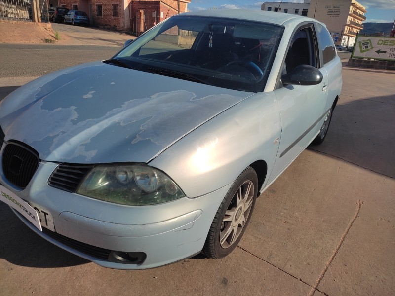 seat ibiza (6l1) del año 2002