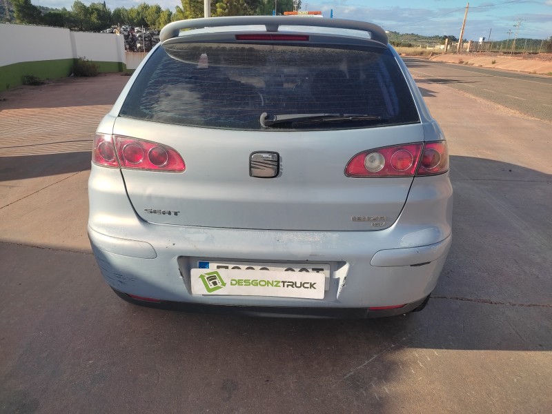 seat ibiza (6l1) del año 2002