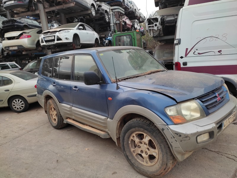 mitsubishi pajero del año 2000