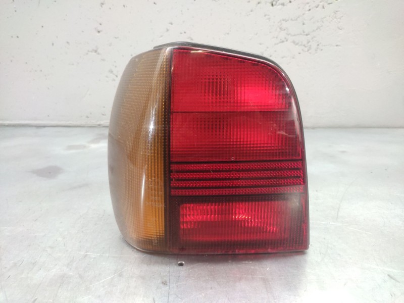 Recambio de piloto trasero izquierdo para volkswagen polo berlina (6n1) básico referencia OEM IAM   