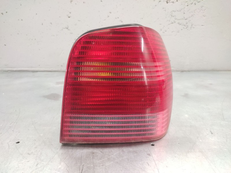 Recambio de piloto trasero derecho para volkswagen polo berlina (6n2) conceptline referencia OEM IAM   