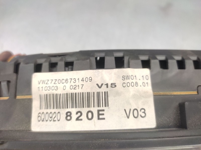 Recambio de cuadro instrumentos para volkswagen polo (9n1) gt referencia OEM IAM 6Q0920820E  
