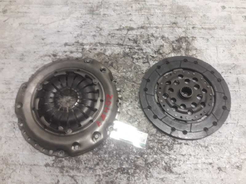 Recambio de kit embrague para opel zafira a elegance referencia OEM IAM 9223223  