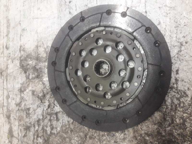 Recambio de kit embrague para opel zafira a elegance referencia OEM IAM 9223223  