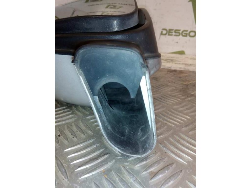 Recambio de retrovisor auxiliar para renault premium route 2006 fas 4x2 larga distancia referencia OEM IAM   