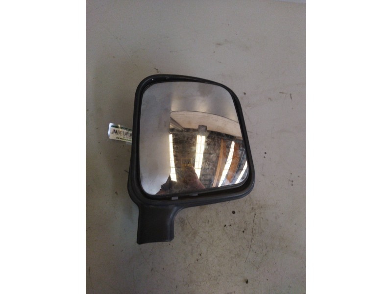 Recambio de retrovisor auxiliar para renault premium route 2006 fas 4x2gv larga distancia referencia OEM IAM   