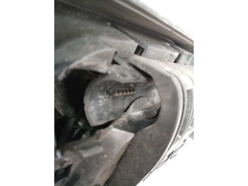 Recambio de retrovisor auxiliar para renault premium route 2006 fas 4x2 larga distancia referencia OEM IAM   