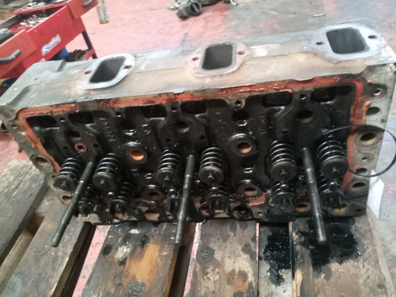 Recambio de culata para pegaso trucks serie 1200 1234 referencia OEM IAM   